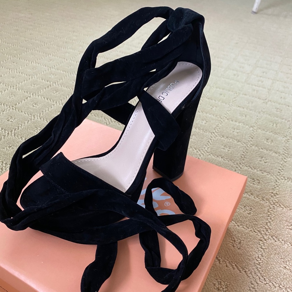 Black Ribbon Tye Heels
